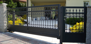 Hliníkové samonosné posuvné brány